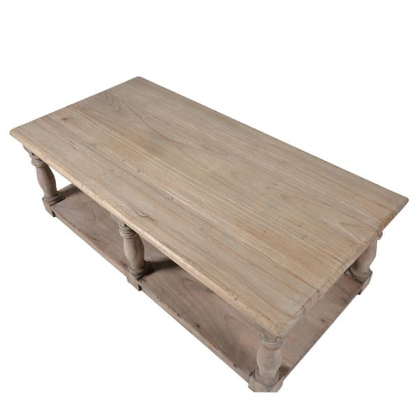 Garda coffee table with full-width lower shelf