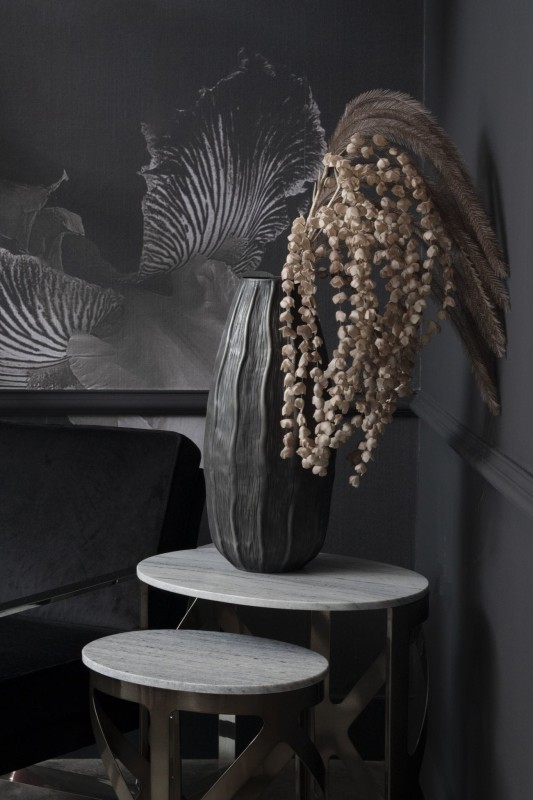 Bromley Tall Vase 51 cm black aluminium modern vase