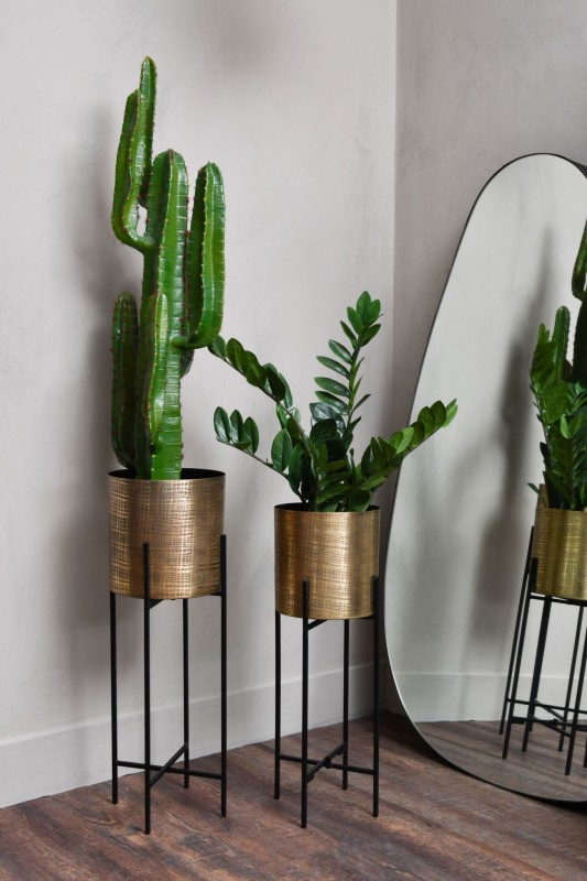 Belgrave Gold Planters Set of Two 76 cm iron interior planters on black stands