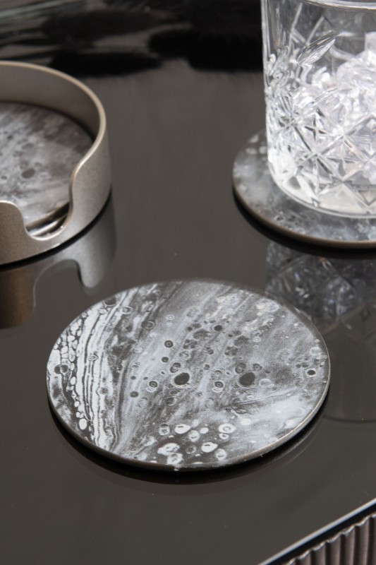 Mirrored coasters for cups and wine glasses