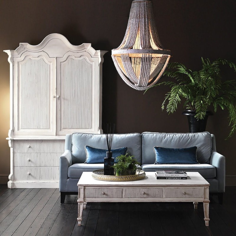 White Beads Chandelier 105x72 cm
