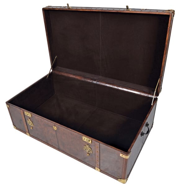 Detail of brown Japuir leather coffee table with brass accents – luxury living room furniture