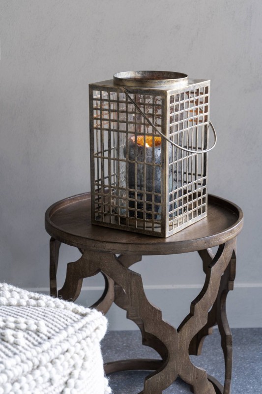 Gold standing lantern with geometric frame