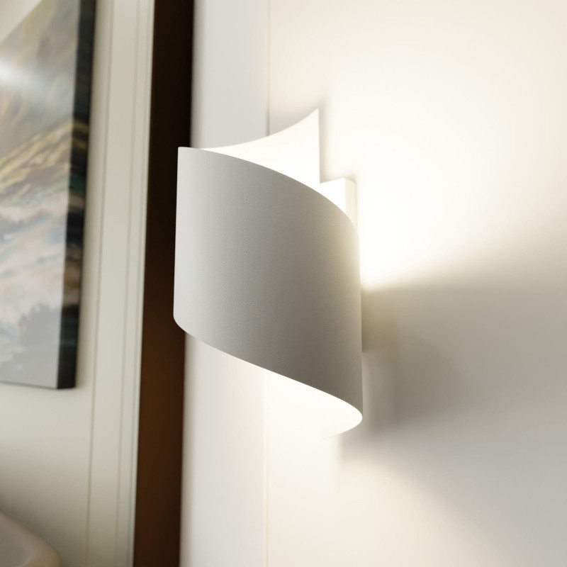 Bremner White Wall Light 30 cm white metal modern wall lamp