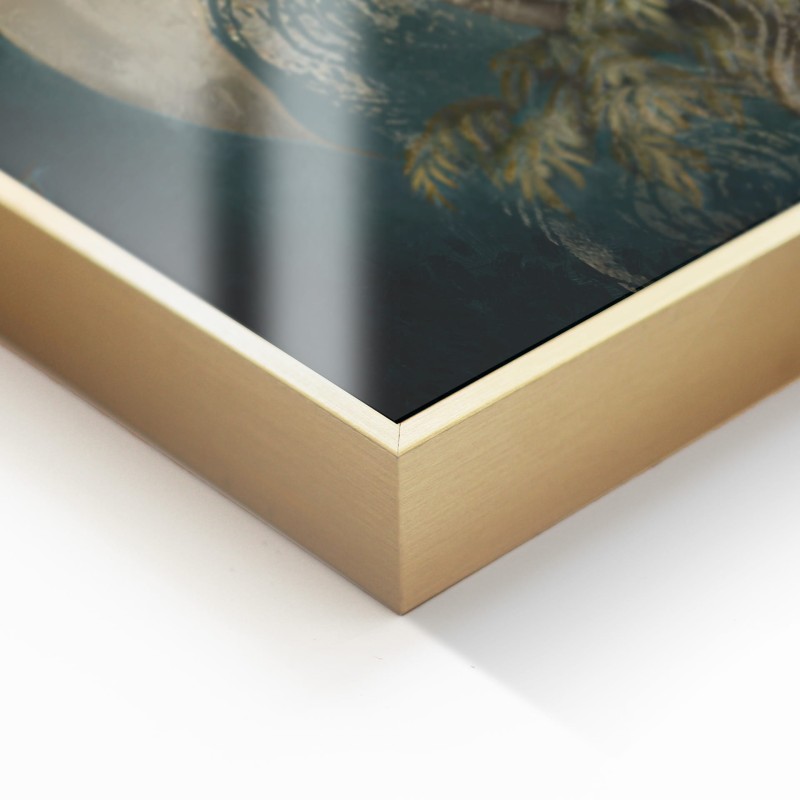 Gold frame detail of Heron Glass Wall Art with a smooth glass surface