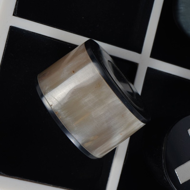 Muswell decorative game for a coffee table