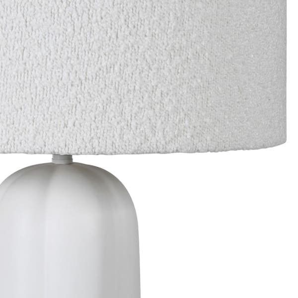 White Boucle table lamp 74 cm with ceramic base