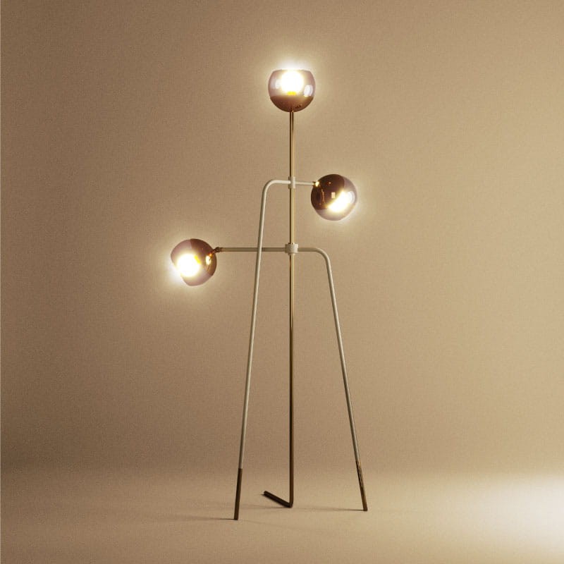 Lampa podłogowa Black Widow od Creativemary 180 cm trzy klosze szklane mosiężna podstawa