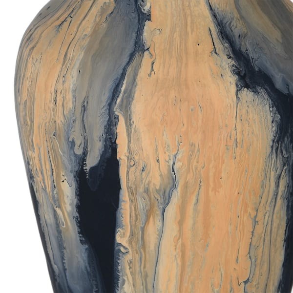 Syrius large enamelled table lamp with a pale linen shade