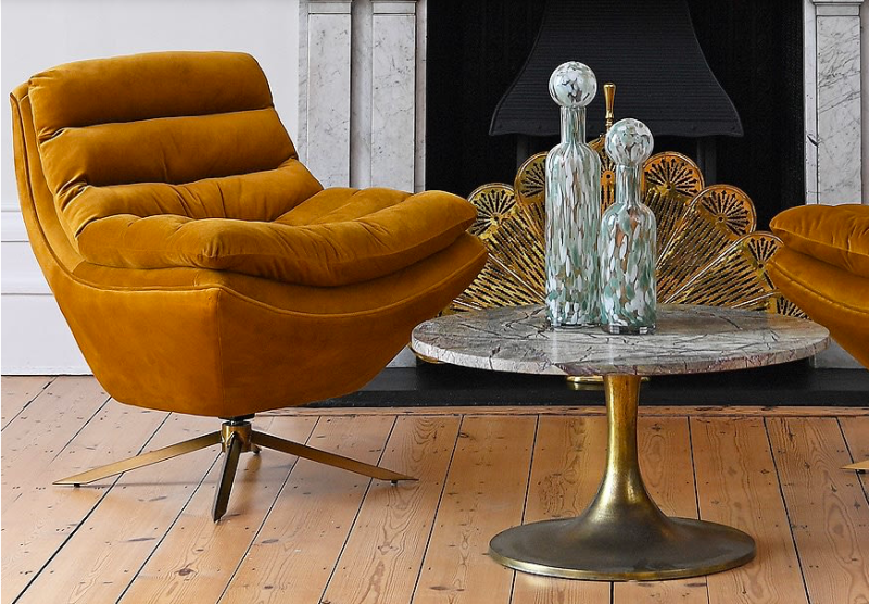 Round marble coffee table Surrey Forest with pedestal base