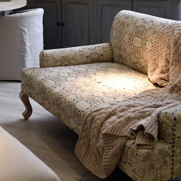 Patterned Two-Seater Light Cotton Sofa 153 cm – Cream