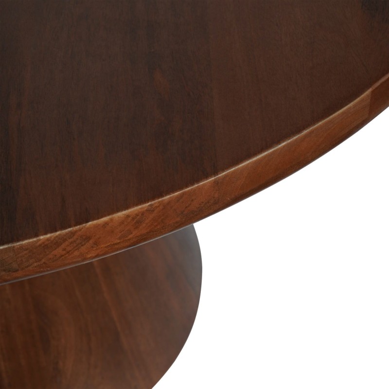 Montpelier dining table showing natural wood grain