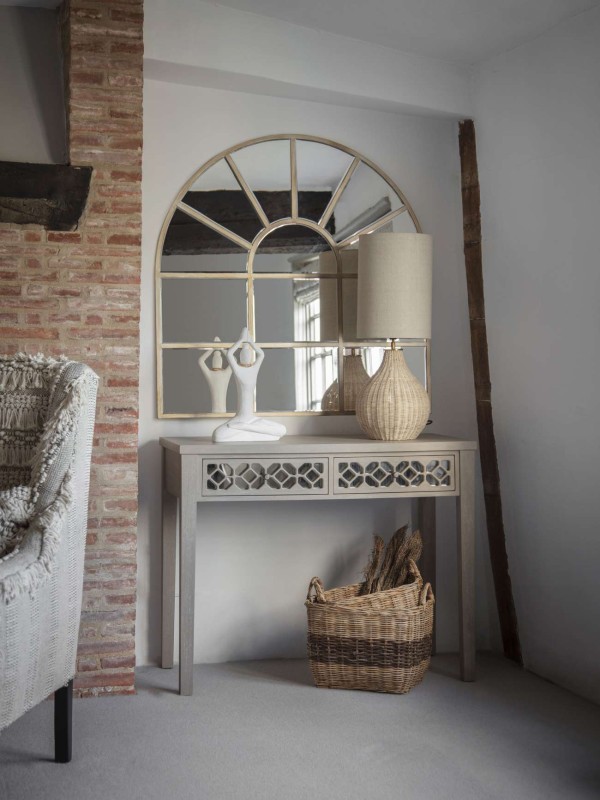 Large rattan table lamp for a living room