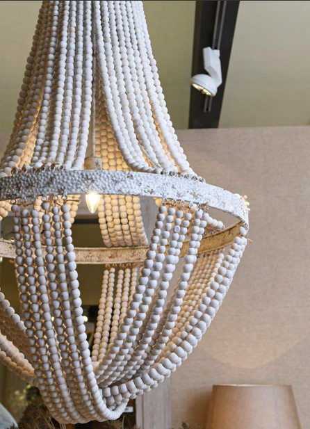 White Beads Chandelier 105x72 cm