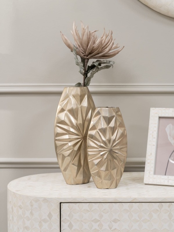 Sunburst Large 40cm Aluminium Vase – Gold Living Room Vase