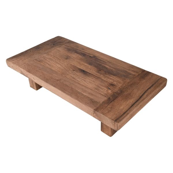 Rectangular solid wood coffee table in natural oak
