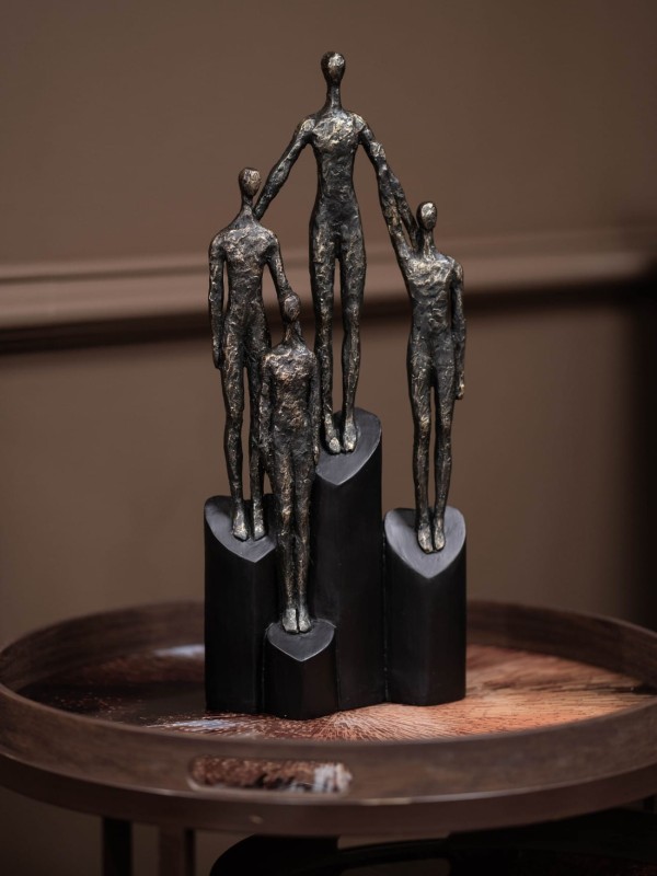 Family sculpture as a thoughtful new home gift