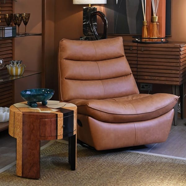 Manual leather recliner chair with footrest in warm brown leather