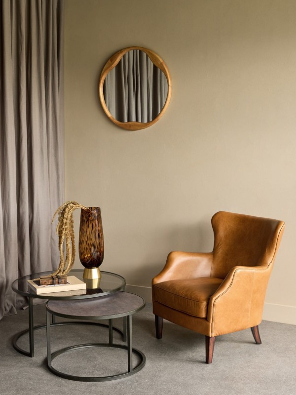 Set of two coffee tables with black iron frames