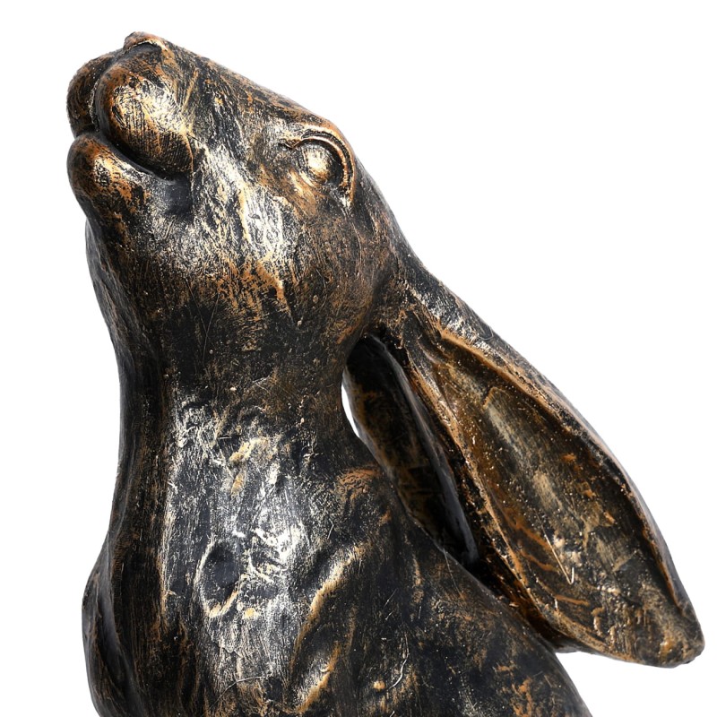 Decorative animal sculpture for a sideboard
