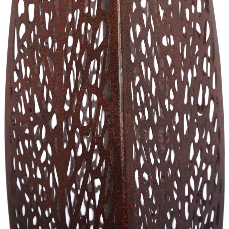 Leaf solar sculpture with openwork cut-out design