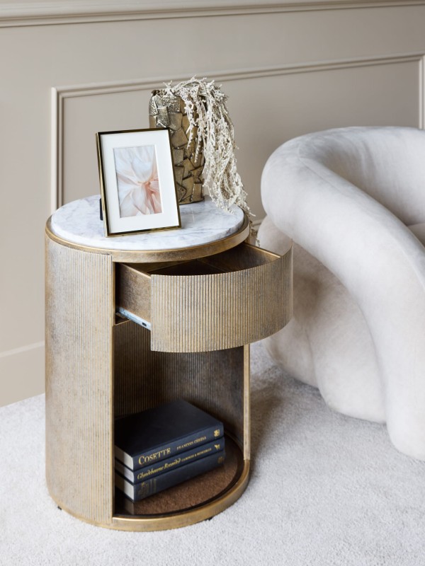 Round side table with White Banswara marble top