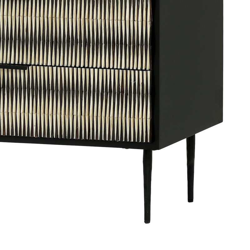 Merida 90 cm wooden chest of drawers with three drawers, decorative fronts and designer finish, perfect for living rooms and bedrooms