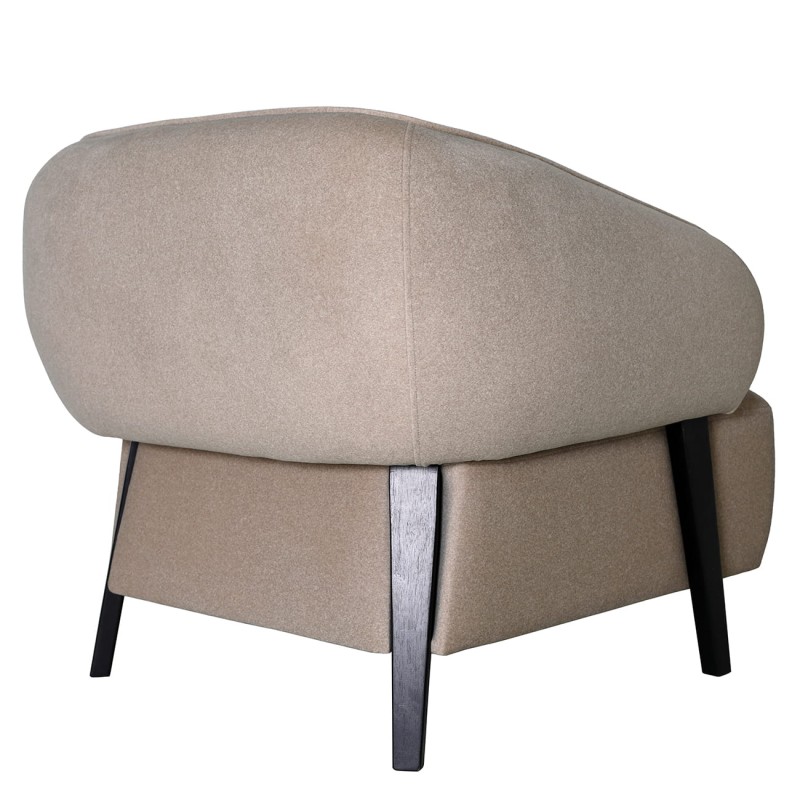 Delia beige velvet armchair – an elegant chair for the living room.
