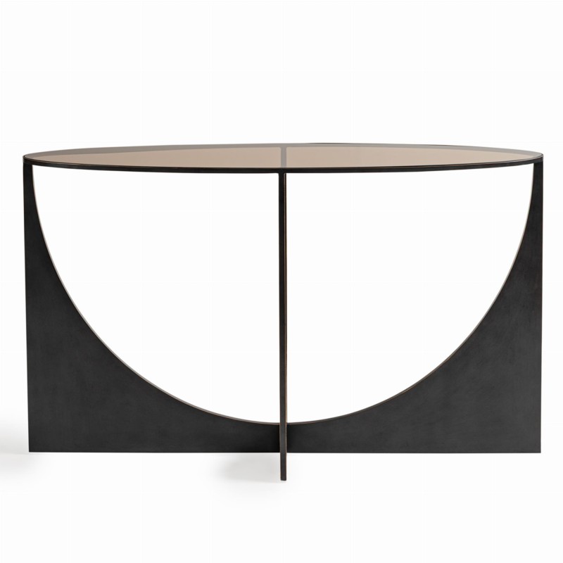 Linton oval glass console table with a metal base and elegant glass top. Slim 130 × 40 cm design, perfect for modern interiors.
