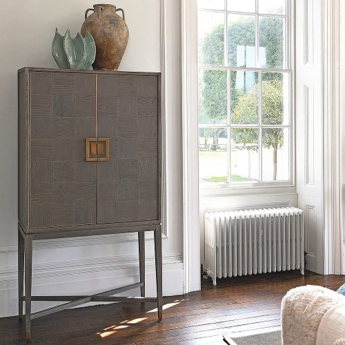 Camile Oak Bar Cabinet 182 cm – Grey Oak with Navy Interior & Glass Holders