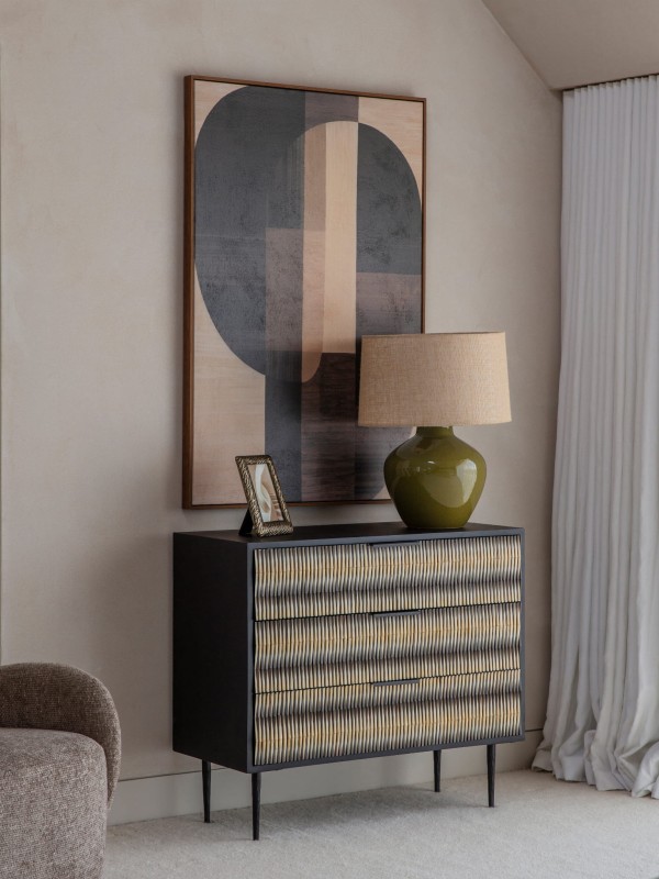 Merida 90 cm wooden chest of drawers with three drawers, decorative fronts and designer finish, perfect for living rooms and bedrooms