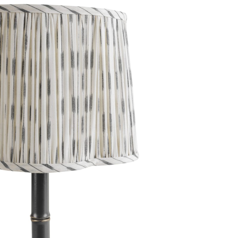 Lexi table lamp with linen shade – 59 cm