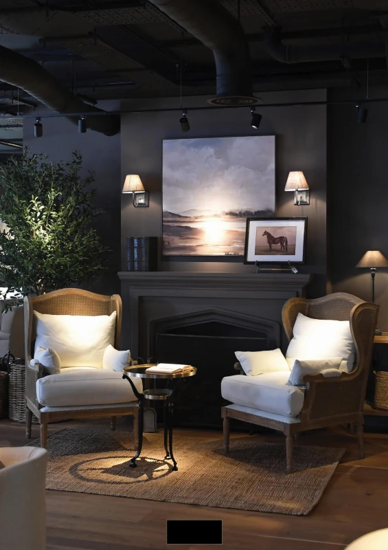 Manila Chair, oak wood, 116 cm, with white linen and cotton cushions