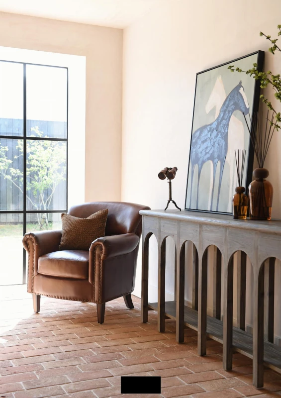 Brown Leather Finchley Armchair 88 cm – Traditional Design
