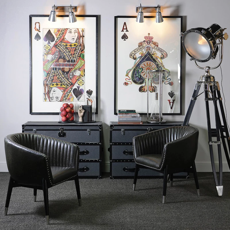 Queen of Spades Painting - 100x145 cm - Black Frame