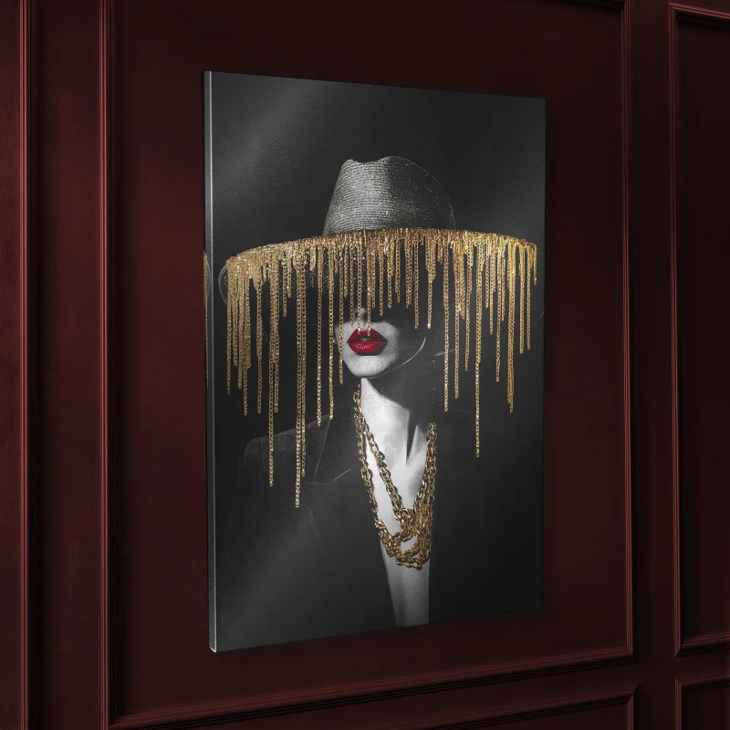 Glamorous fashion wall art with gold chain details
