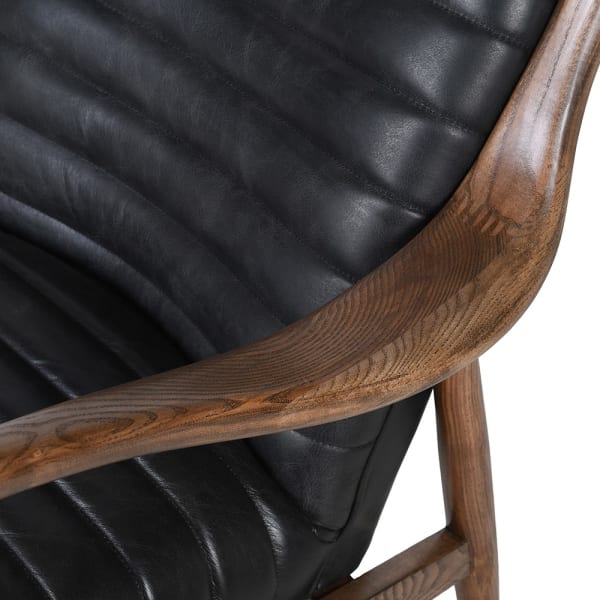 Ash wood frame on the Knightsbridge armchair