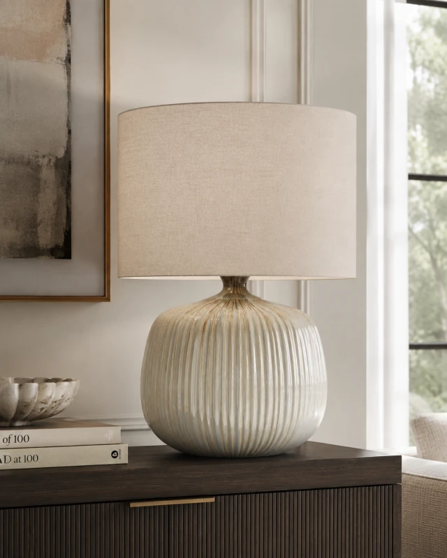 Large ribbed ceramic table lamp with natural linen shade
