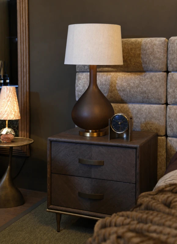 Large brown glass table lamp Hazel in a luxury bedroom
