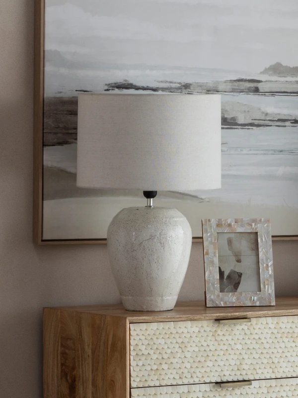 White Classic ceramic table lamp 58 cm