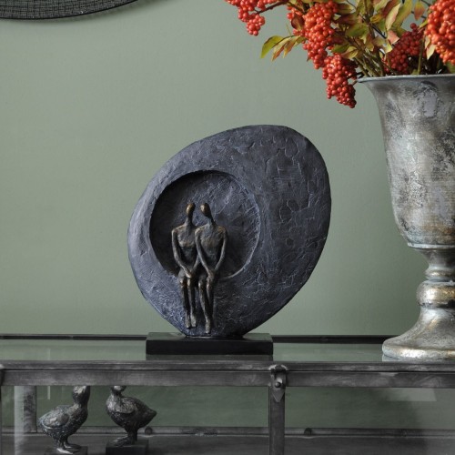 Ayrton Love Sculpture 33 cm – Antique Bronze Couple Sculpture in Grey