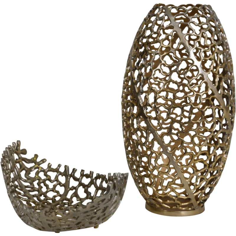 Decorative vase inspired by coral forms