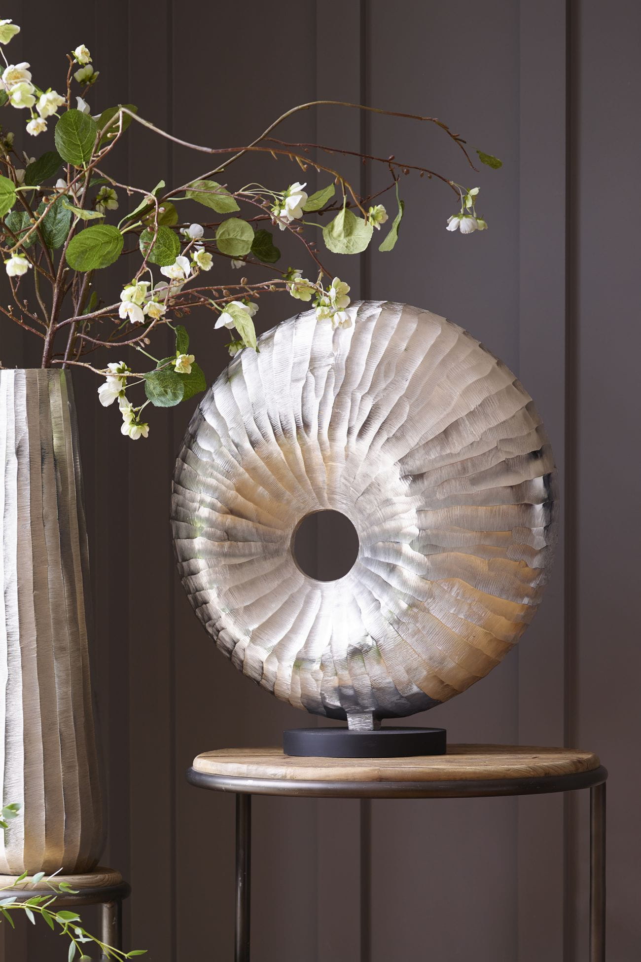 Abstract Shell Aluminium Sculpture 54 cm silver modern decoration