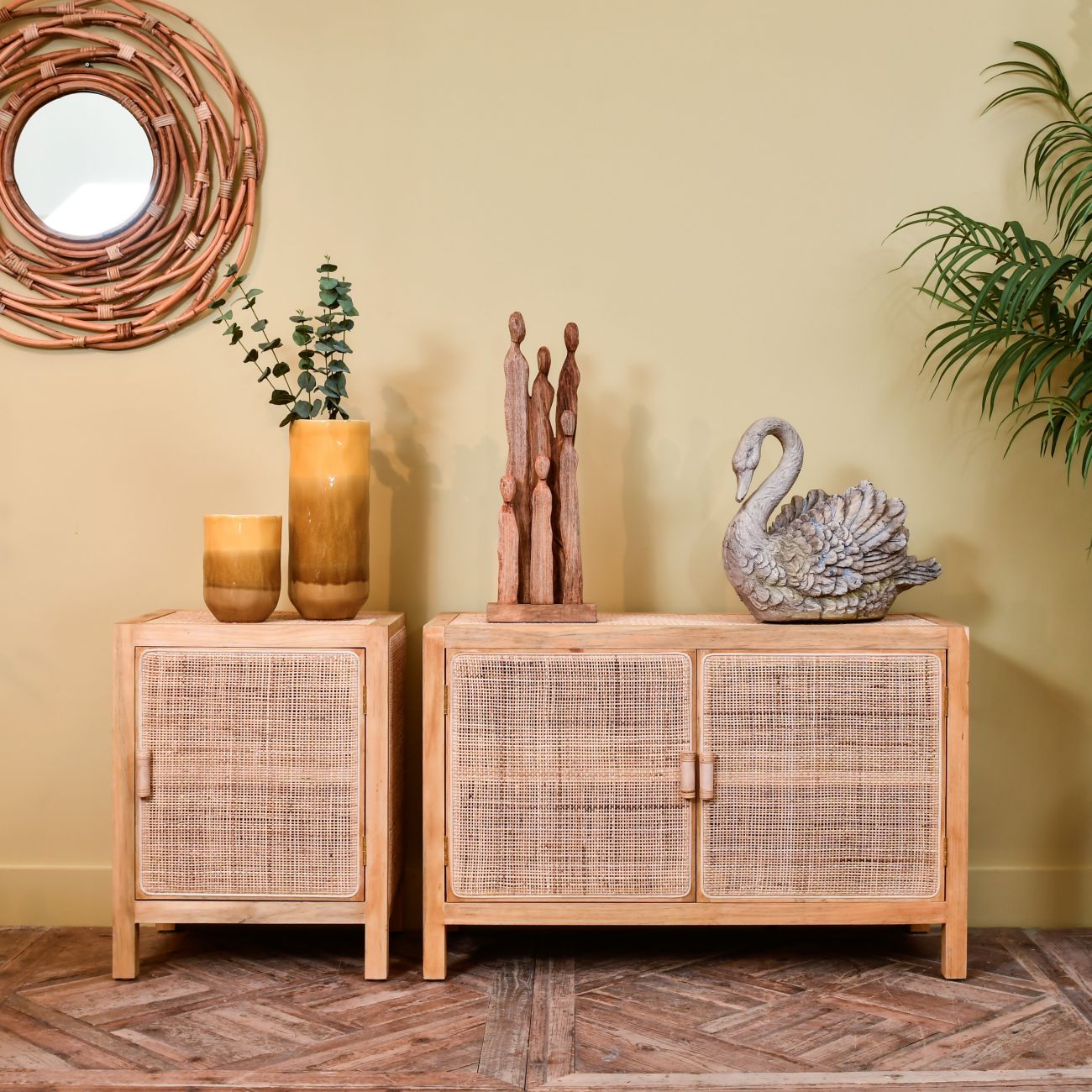 How to create a colonial style interior?