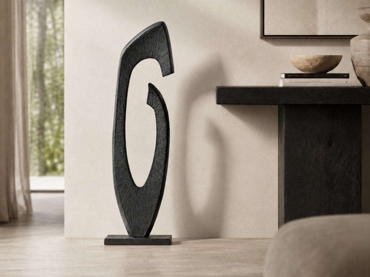 How to Decorate an Empty Corner Without Adding More Furniture