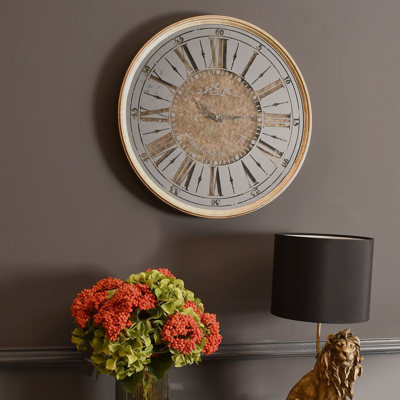 Wall clocks that will serve as the focal point of your home's decor